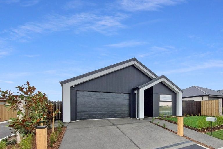 Photo of property in 22 Privet Way, Rolleston, 7678