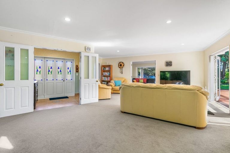 Photo of property in 72 Muhunoa West Road, Ohau, Levin, 5570