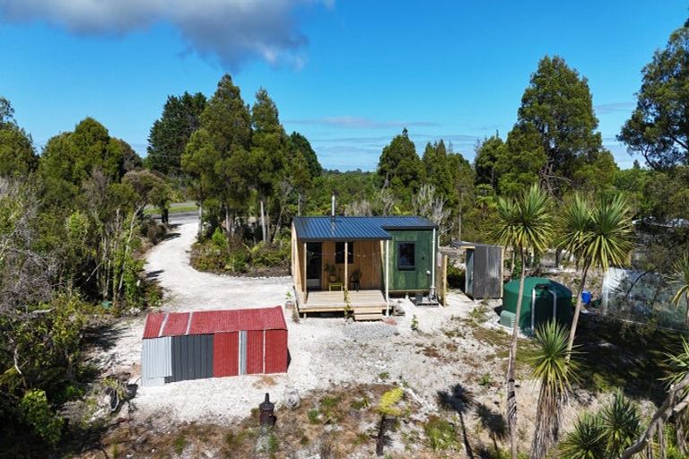 Photo of property in 898 Cape Foulwind Road, Cape Foulwind, 7892