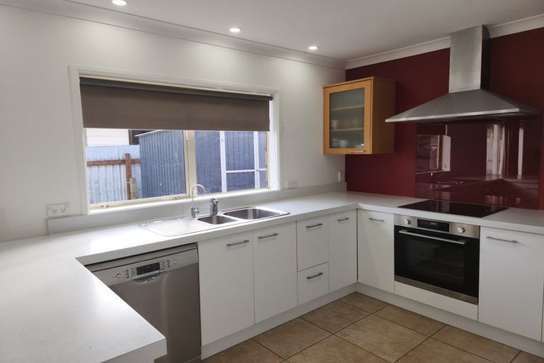 Photo of property in 1a Ridgeway Road, Pukekohe, 2120