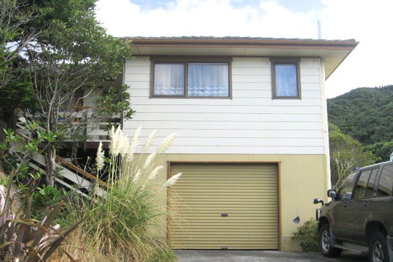 Photo of property in 111 Thurleigh Grove, Karori, Wellington, 6012