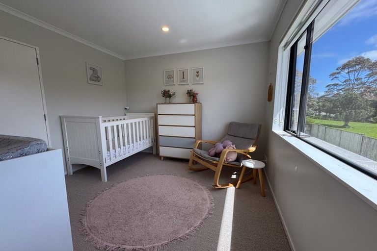 Photo of property in 24 Arthur Rolfe Lane, Swanson, Auckland, 0614