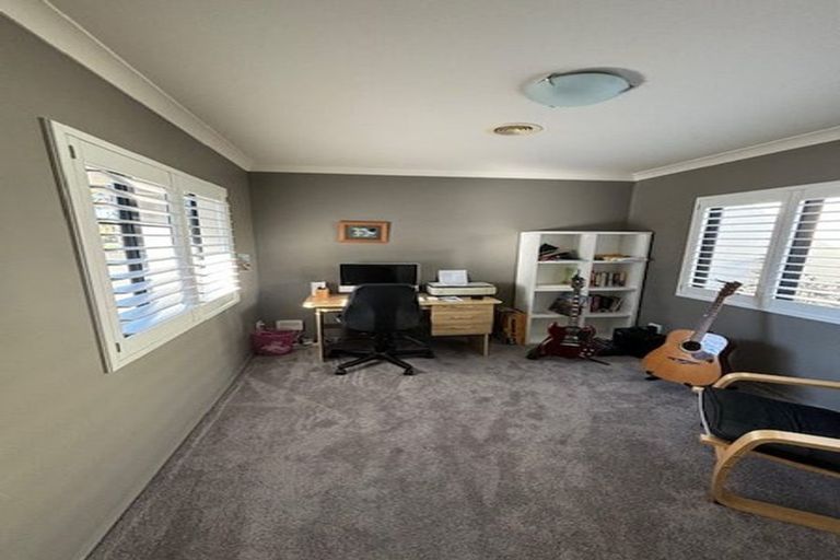 Photo of property in 72 Sovereign Drive, Papamoa Beach, Papamoa, 3118
