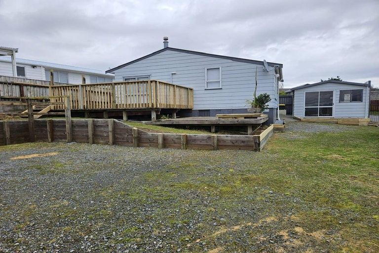 Photo of property in 17 Drummond Crescent, Kelson, Lower Hutt, 5010