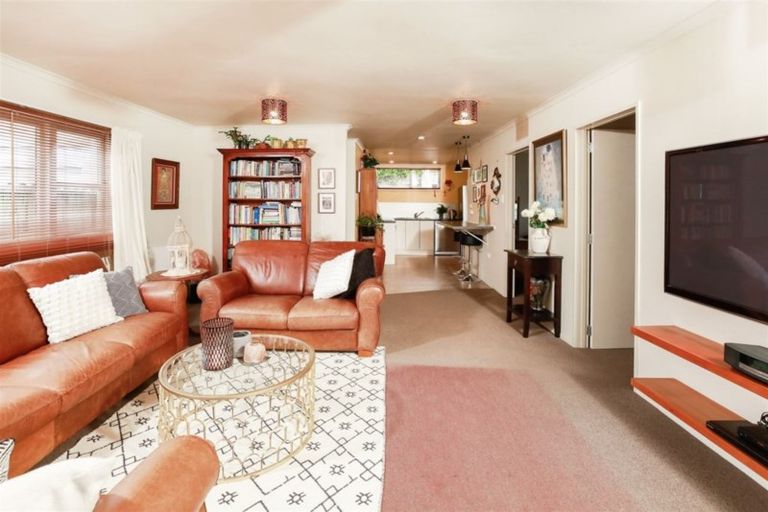 Photo of property in 112 Karaka Road, Thames, 3500