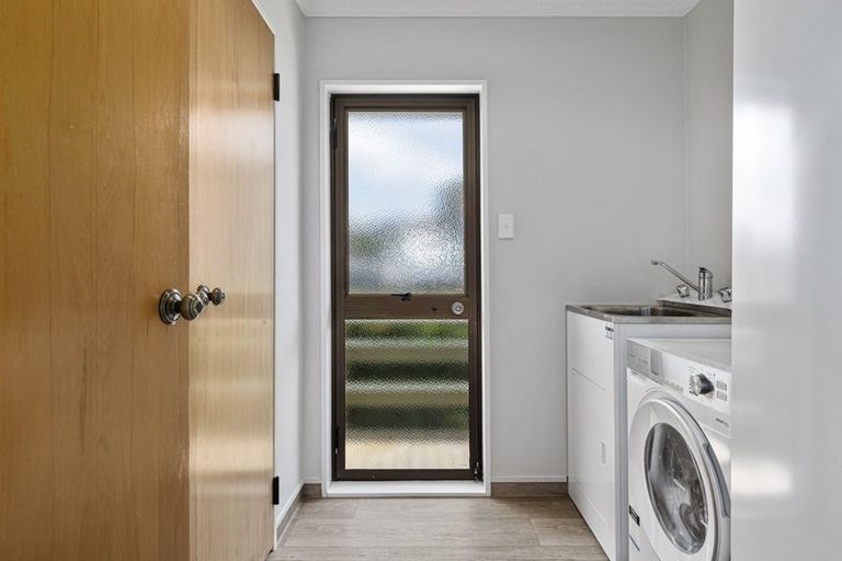 Photo of property in 12 Myrtle Drive, Omokoroa, 3114