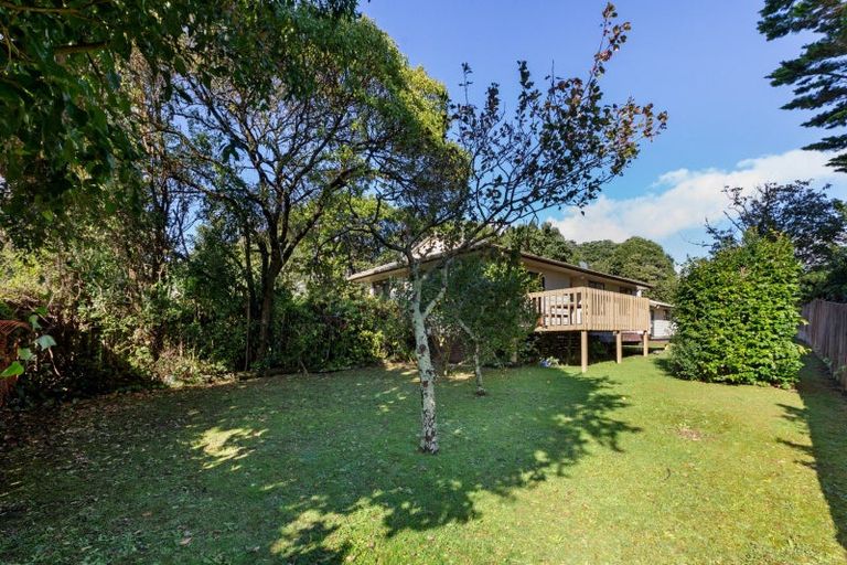 Photo of property in 6 Japonica Crescent, Ranui, Porirua, 5024