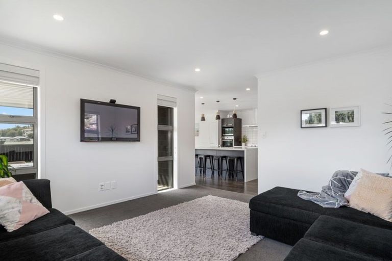 Photo of property in 20 Kinmount Drive, Pyes Pa, Tauranga, 3112