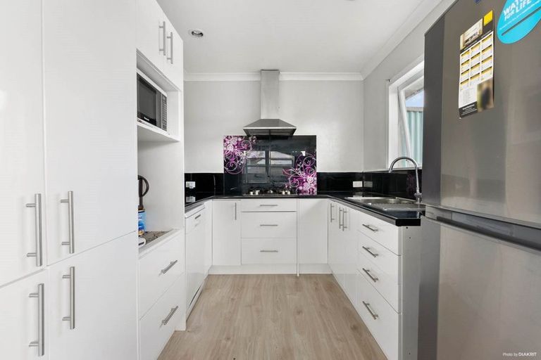 Photo of property in 14 Jenkins Place, Manurewa East, Auckland, 2102