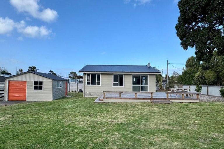 Photo of property in 44 Gillies Crescent, Waimarama, Havelock North, 4294