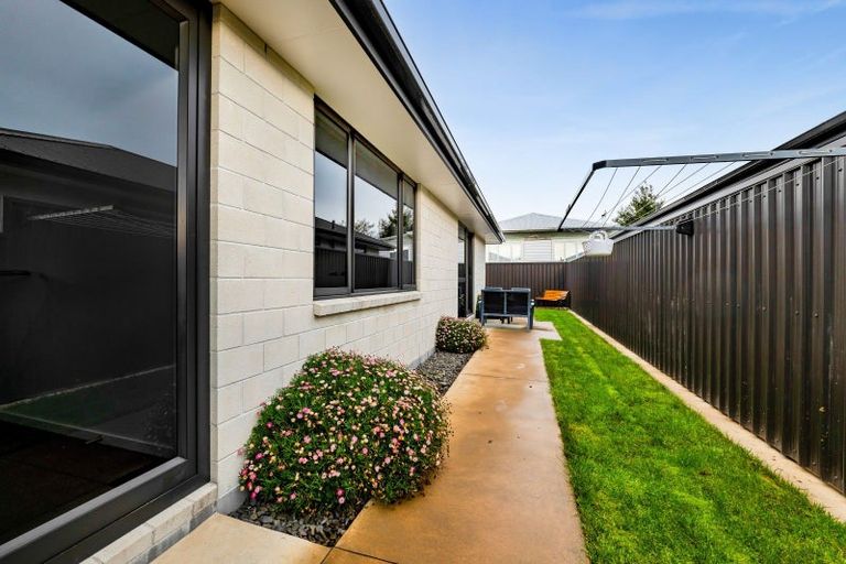 Photo of property in 14a Rosalind Street, Stratford, 4332