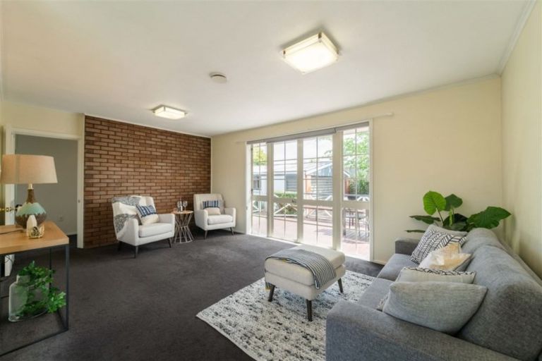 Photo of property in 29 Rosedale Place, Avonhead, Christchurch, 8042