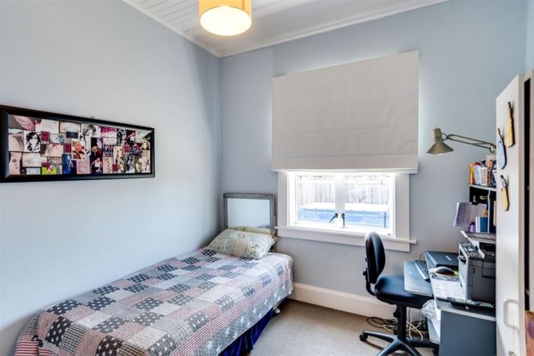 Photo of property in 5 Francis Drake Street, Waipukurau, 4200