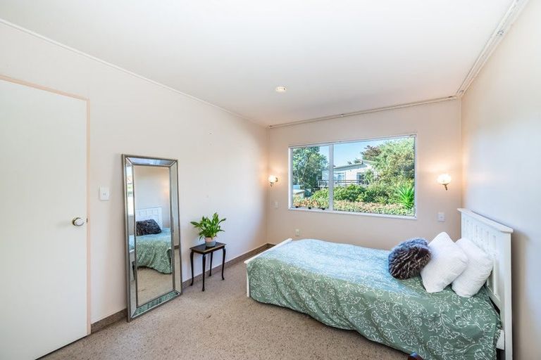 Photo of property in 8 Falla Street, Paraparaumu Beach, Paraparaumu, 5032