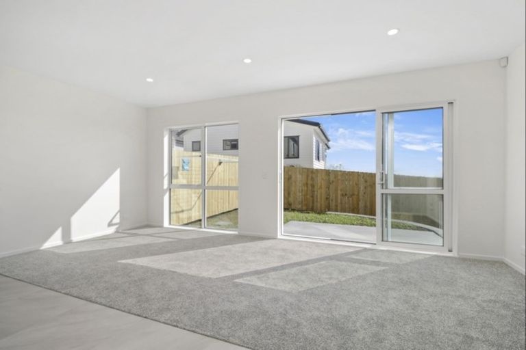 Photo of property in 118 Joseph Street, Flat Bush, Auckland, 2019