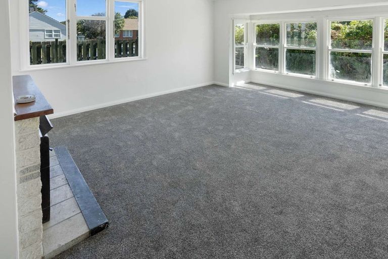 Photo of property in 1238 Cunningham Crescent, Mayfair, Hastings, 4122