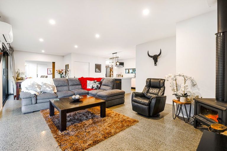 Photo of property in 2 Kakapo Place, Rolleston, 7614