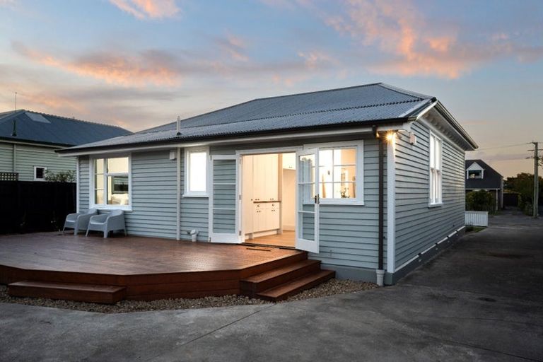Photo of property in 64 Corson Avenue, Beckenham, Christchurch, 8023