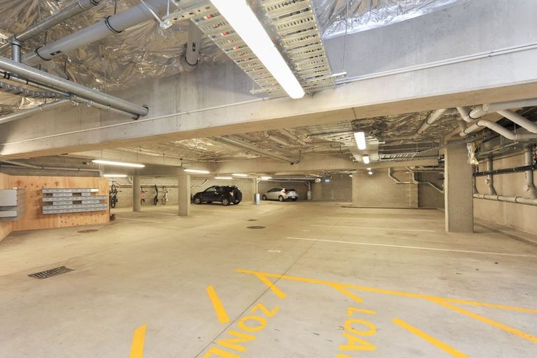 Photo of property in Masina Apartments, 111/80u Riddiford Street, Newtown, Wellington, 6021