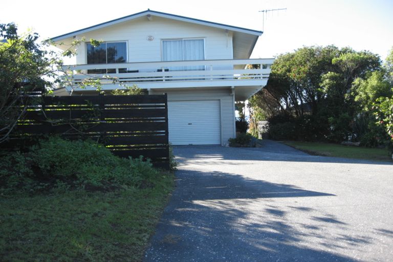 Photo of property in 7 Russell Heights, Russell, 0202