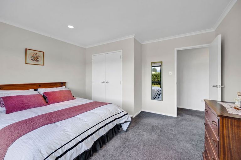 Photo of property in 270 Smart Road, Hillsborough, New Plymouth, 4372