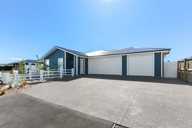 Photo of property in 127 Prestons Park Drive, Marshland, Christchurch, 8083