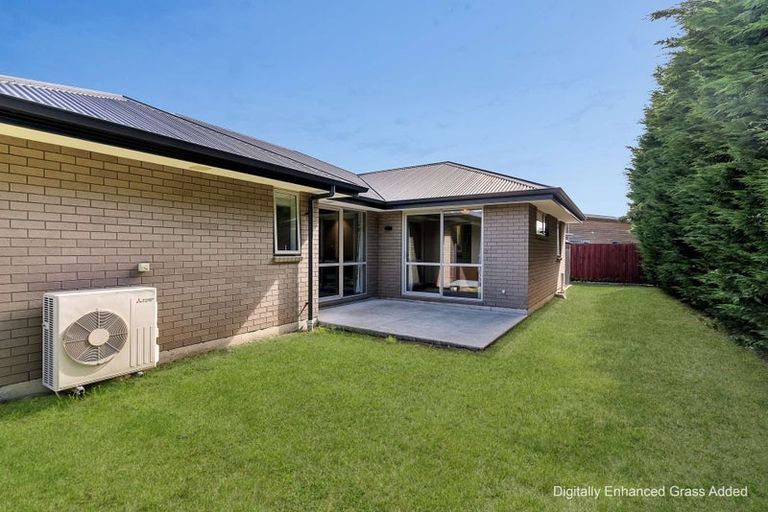 Photo of property in 22 Carrick Place, Rolleston, 7614
