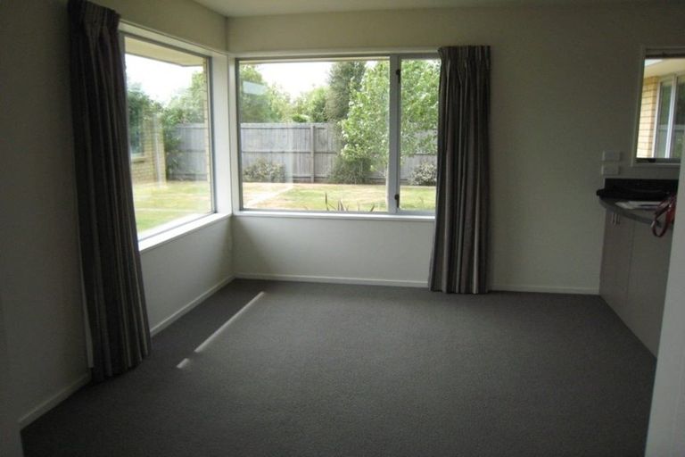 Photo of property in 6 Rochester Crescent, Rolleston, 7614