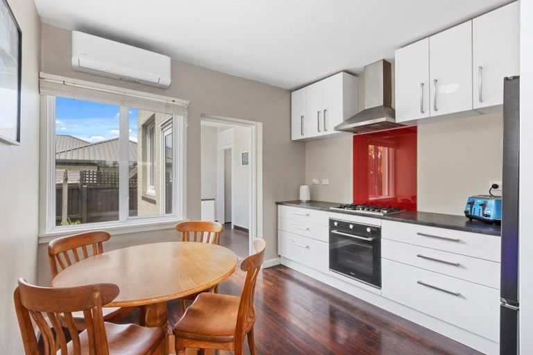 Photo of property in 89 Aorangi Road, Bryndwr, Christchurch, 8053