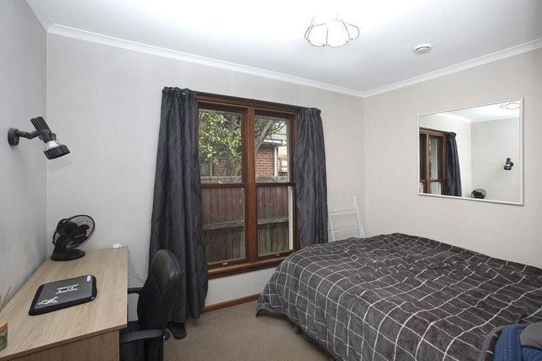 Photo of property in 49 Ilam Road, Upper Riccarton, Christchurch, 8041