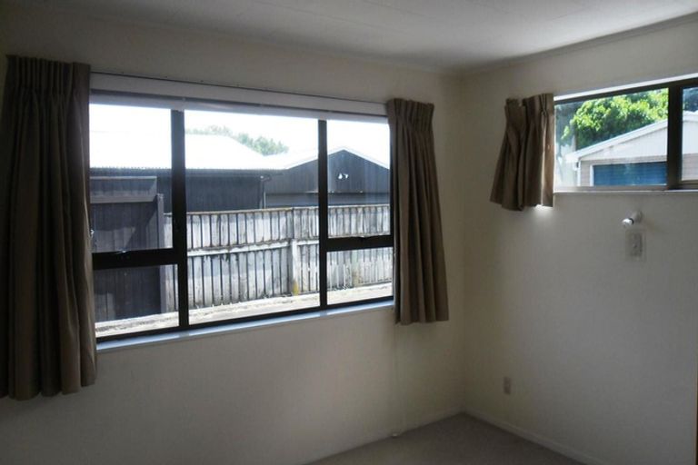 Photo of property in 85 Martin Road, Paraparaumu Beach, Paraparaumu, 5032