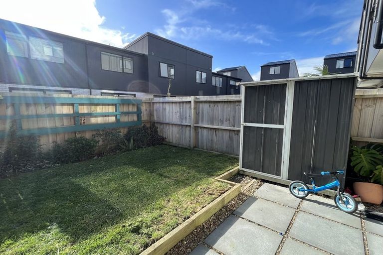 Photo of property in 52 Ivy Nola Way, Henderson, Auckland, 0612
