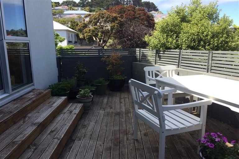 Photo of property in Coromandel Heights, 12/111 Coromandel Street, Newtown, Wellington, 6021