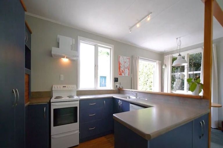 Photo of property in 991 Parewanui Road, Parewanui, Bulls, 4894