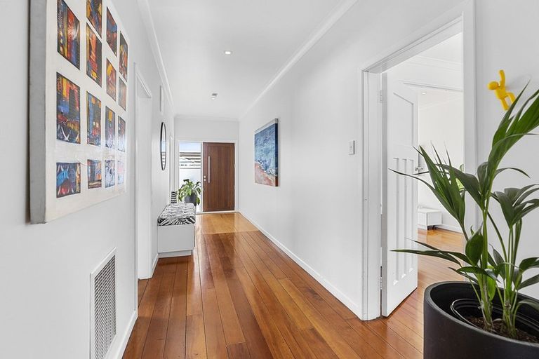 Photo of property in 70 Hobart Street, Miramar, Wellington, 6022