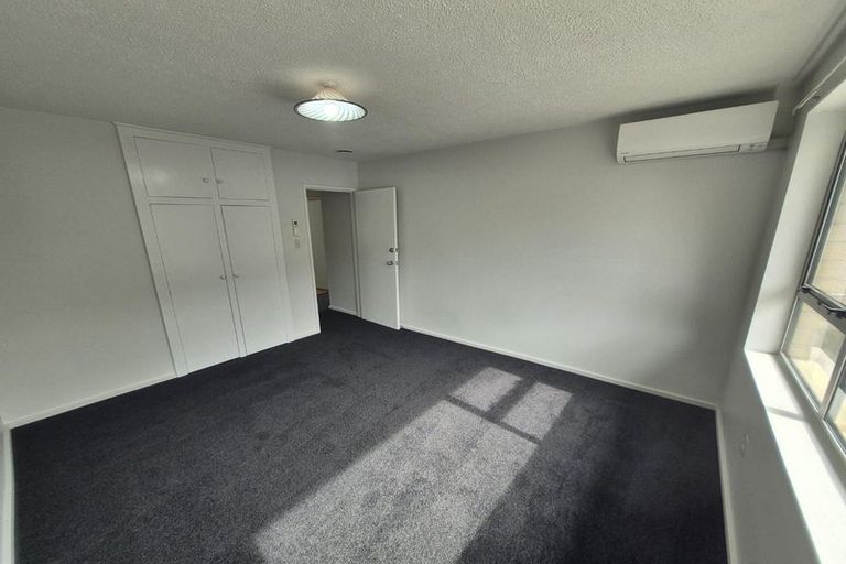 Photo of property in 1/6 Bowman Place, Sockburn, Christchurch, 8042