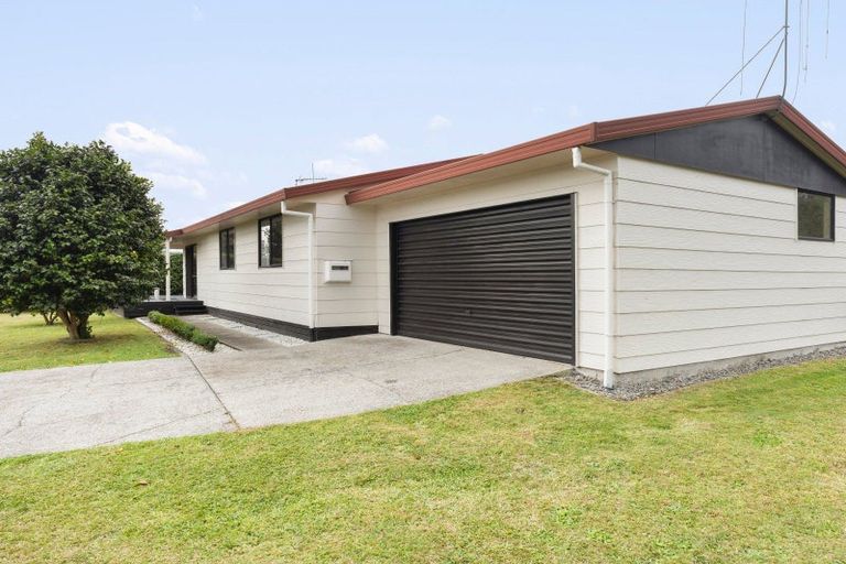 Photo of property in 5 Rigter Place, Enderley, Hamilton, 3214