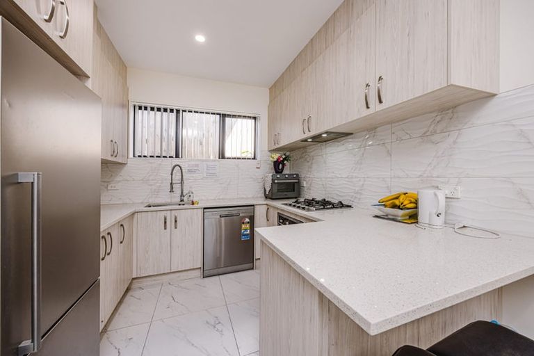 Photo of property in 5/97 Great South Road, Manurewa, Auckland, 2102