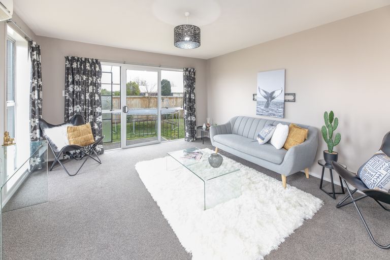 Photo of property in 2 Lamorna Road, Parklands, Christchurch, 8083