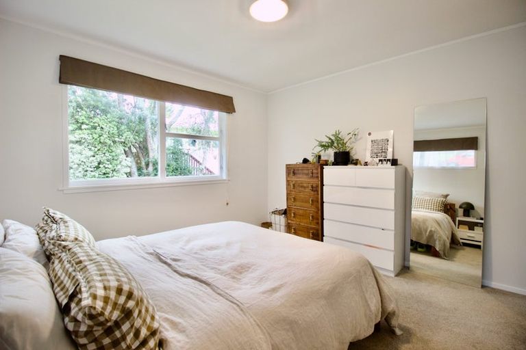 Photo of property in 130 Canongate Street, Birkdale, Auckland, 0626