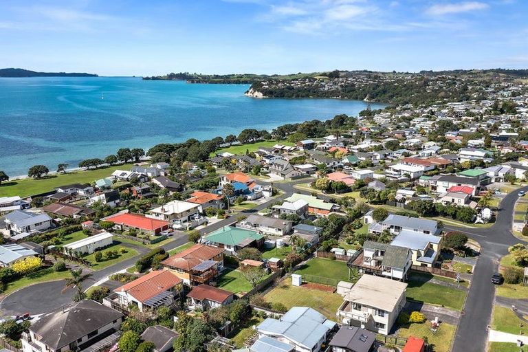 Photo of property in 8 Kotuku Place, Snells Beach, 0920