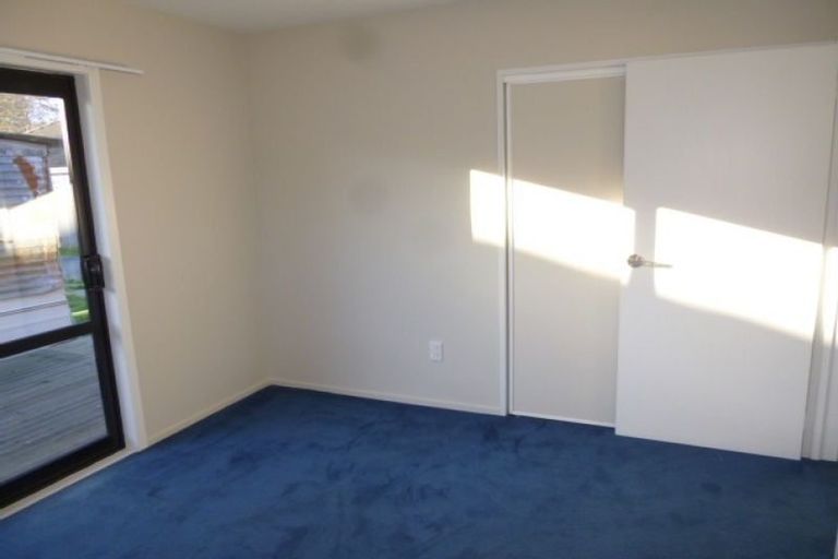 Photo of property in 15 Auburn Avenue, Upper Riccarton, Christchurch, 8041