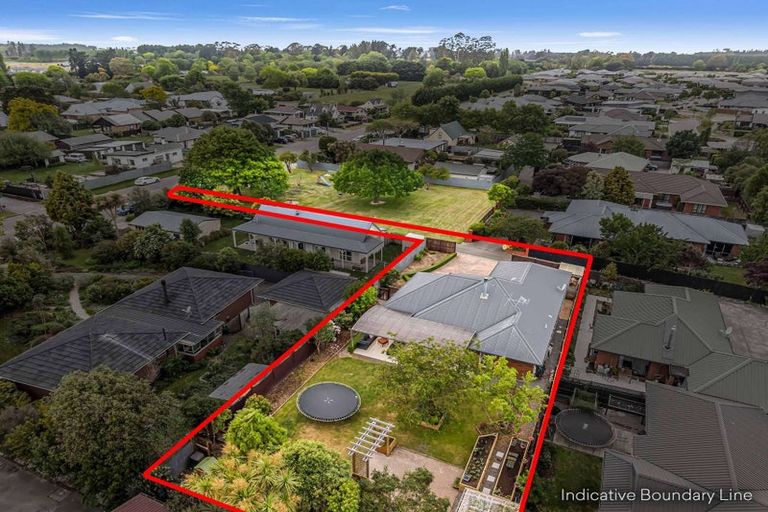 Photo of property in 43 Gladstone Road, Woodend, 7610