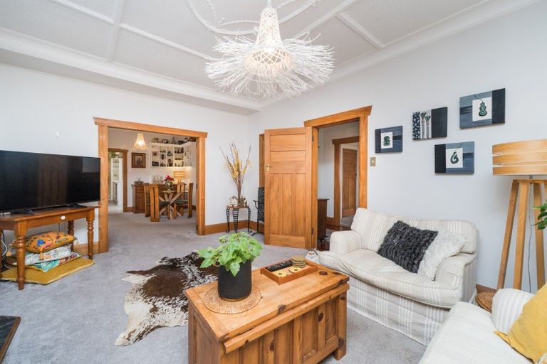 Photo of property in 11 Florence Avenue, Palmerston North, 4414