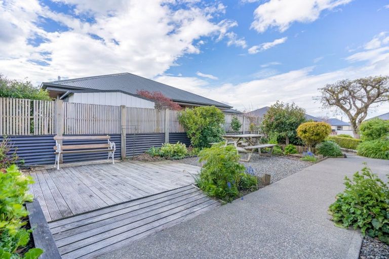 Photo of property in 96 Park Street, Winton, 9720