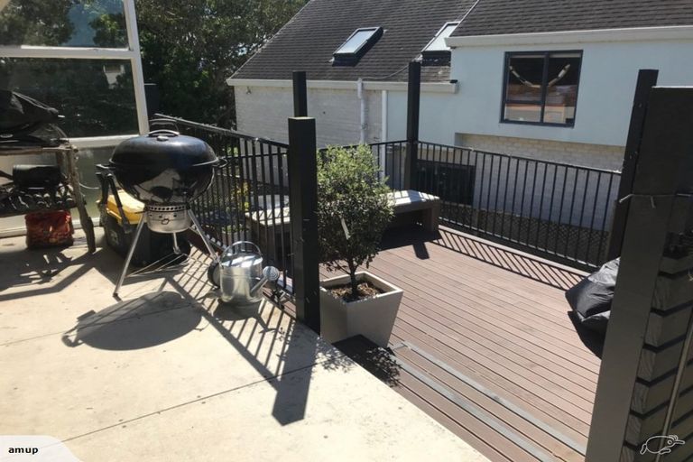 Photo of property in 53 Marellen Drive, Red Beach, 0932