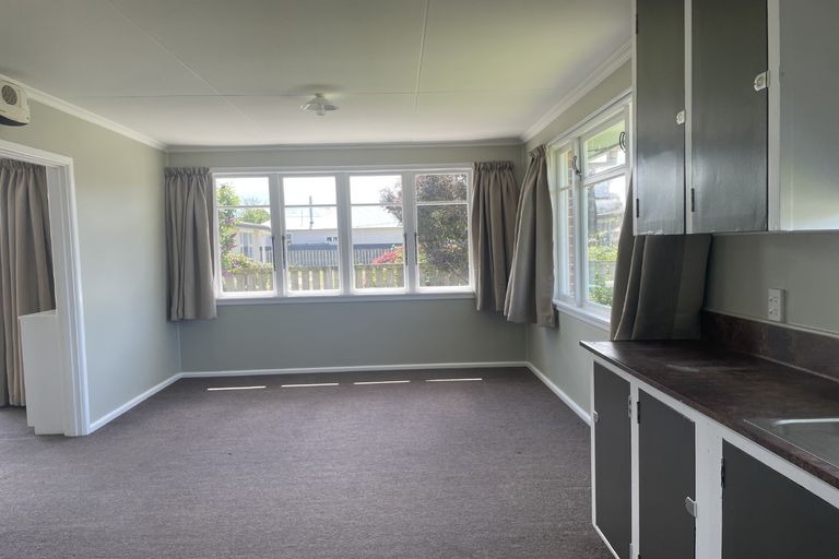 Photo of property in 30 Connolly Street, Geraldine, 7930