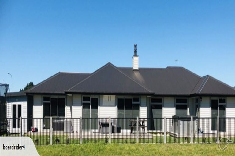 Photo of property in 11 Denton Street, Amberley, 7410