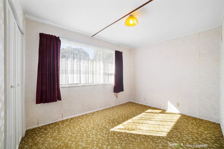 Photo of property in 1/65 Clifford Road, Johnsonville, Wellington, 6037
