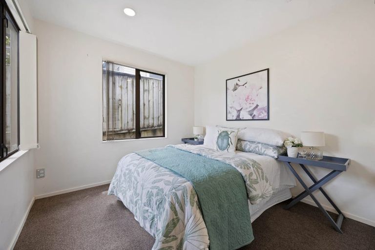 Photo of property in 34a Bleakhouse Road, Howick, Auckland, 2014